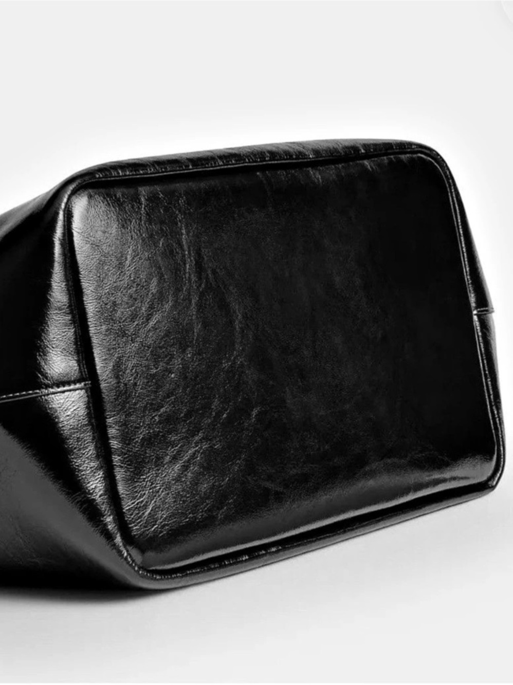 Coach Large Kisslock Frame Bag Black-Glazed leather
